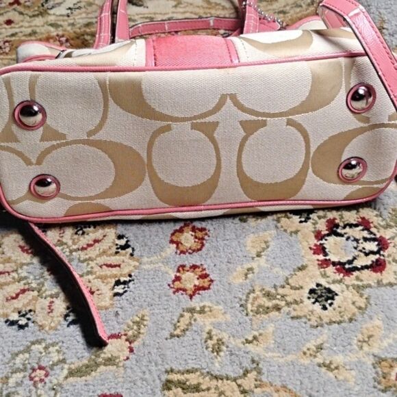 Mini Coach Y2K style Pink Cream Shoulder Bag Monogram All Over Canvas purse read - Picture 5 of 10